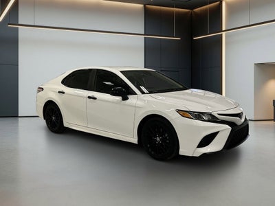 2020 Toyota Camry SE Nightshade