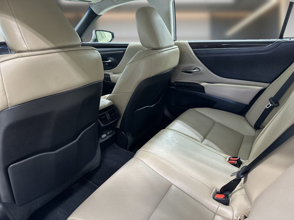 2021 Lexus ES 350