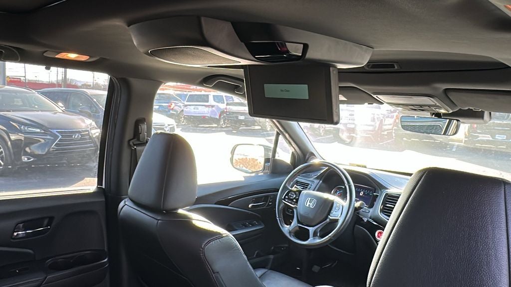 2022 Honda Pilot Black Edition - Photo 16