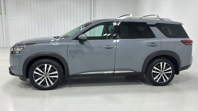 2022 Nissan Pathfinder Platinum