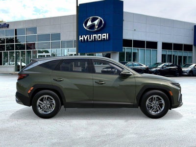 2026 Hyundai TUCSON SE