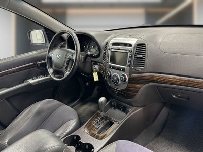 2010 Hyundai SANTA FE SE