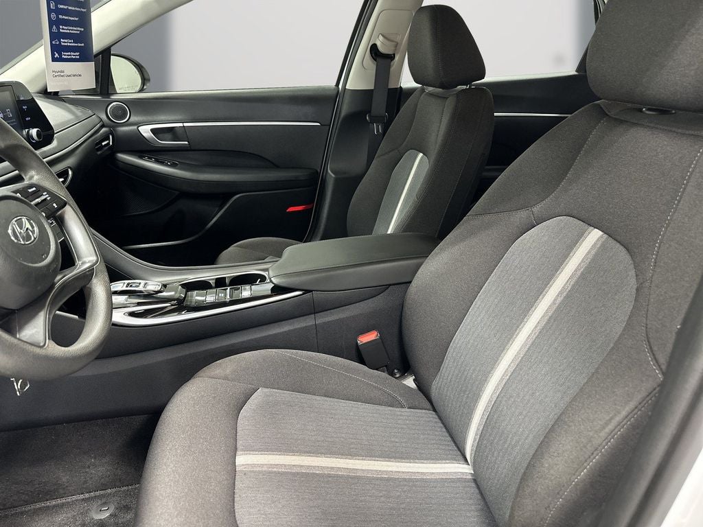 2022 Hyundai SONATA SE