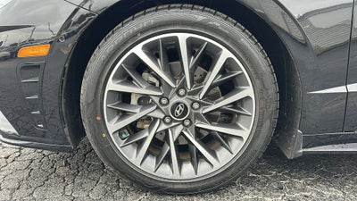 2020 Hyundai SONATA Limited