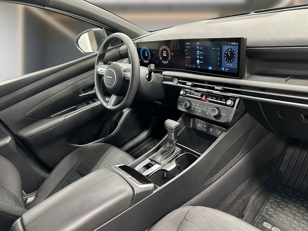 2025 Hyundai SANTA CRUZ SE