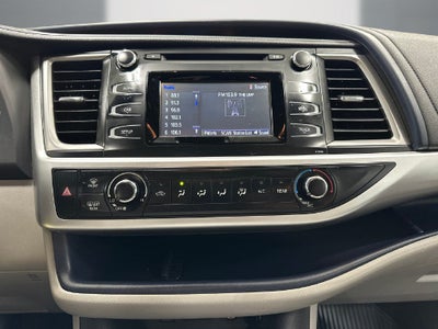 2017 Toyota Highlander LE
