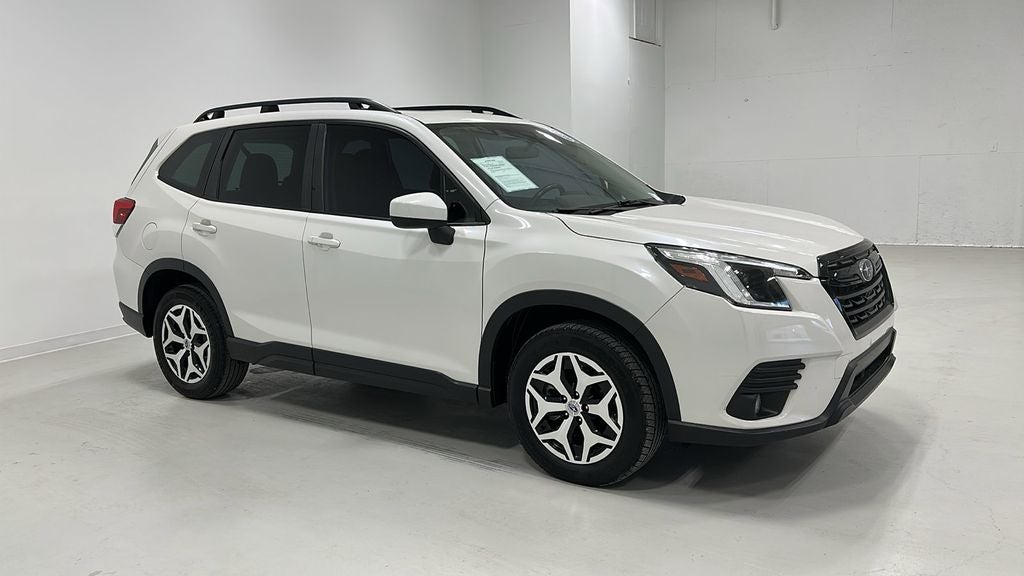 2023 Subaru Forester Premium
