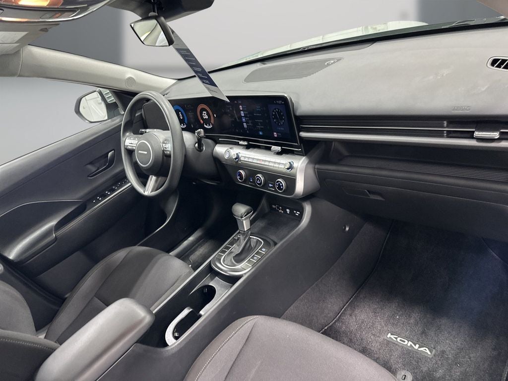 2024 Hyundai KONA SE