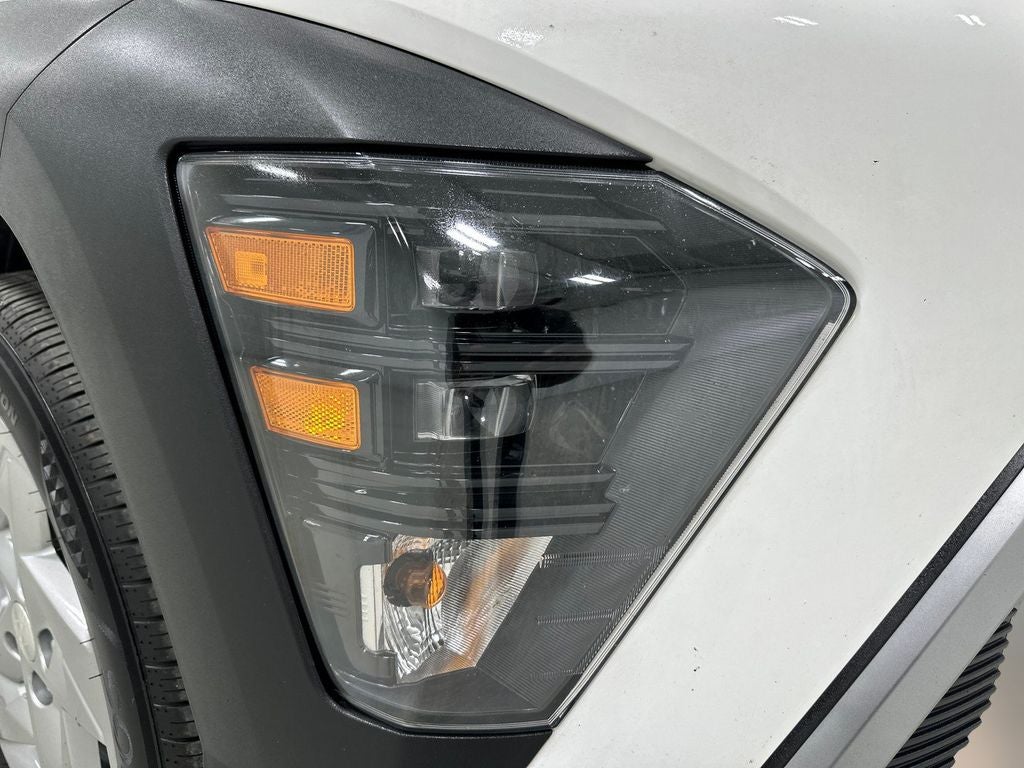2025 Hyundai KONA SE