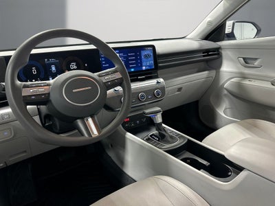 2025 Hyundai KONA SE
