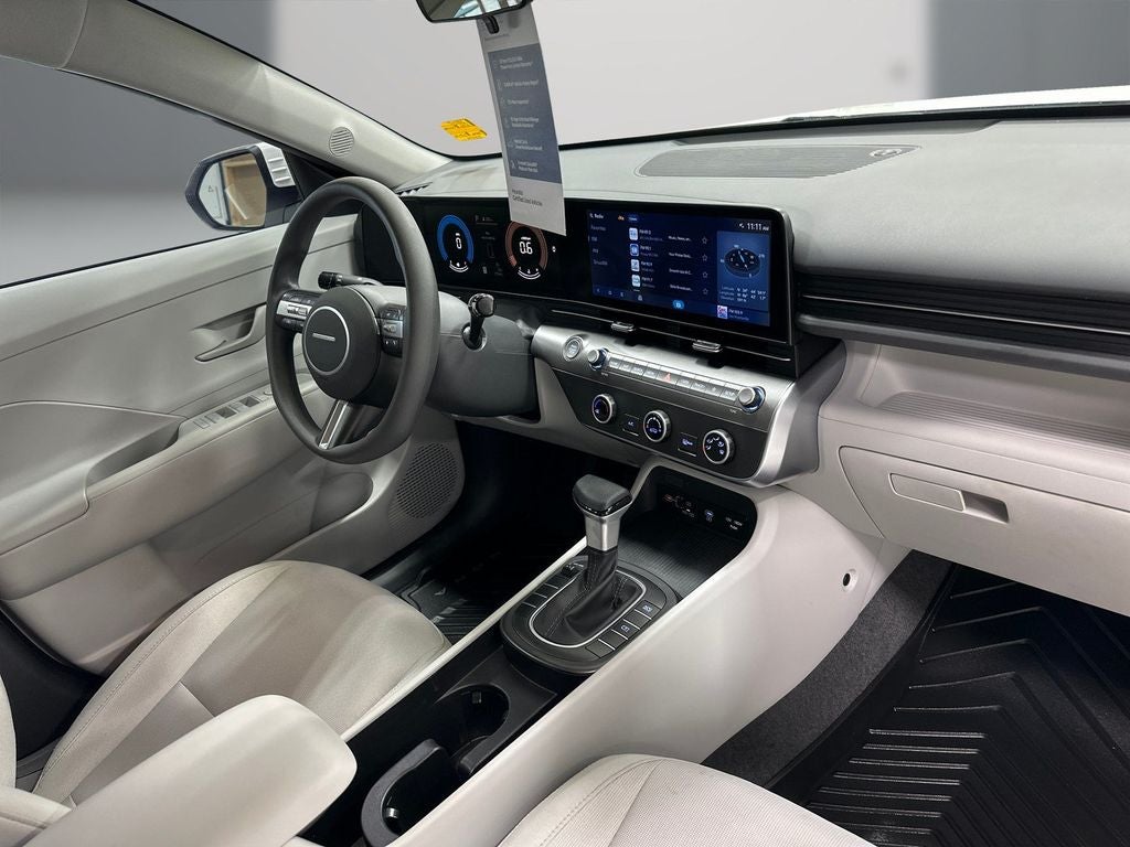 2025 Hyundai KONA SE
