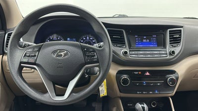2016 Hyundai TUCSON SE