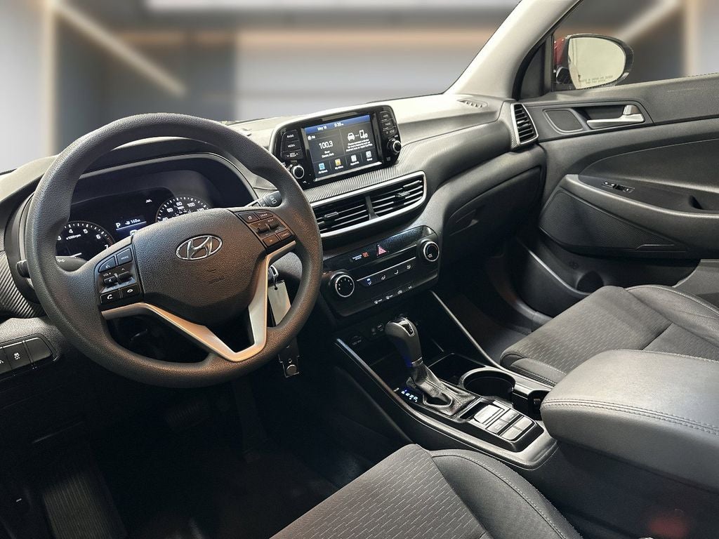 2021 Hyundai TUCSON SE
