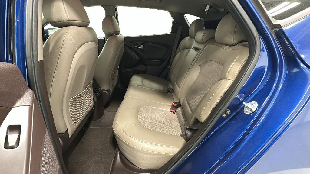 2015 Hyundai TUCSON SE