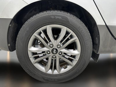 2015 Hyundai TUCSON SE