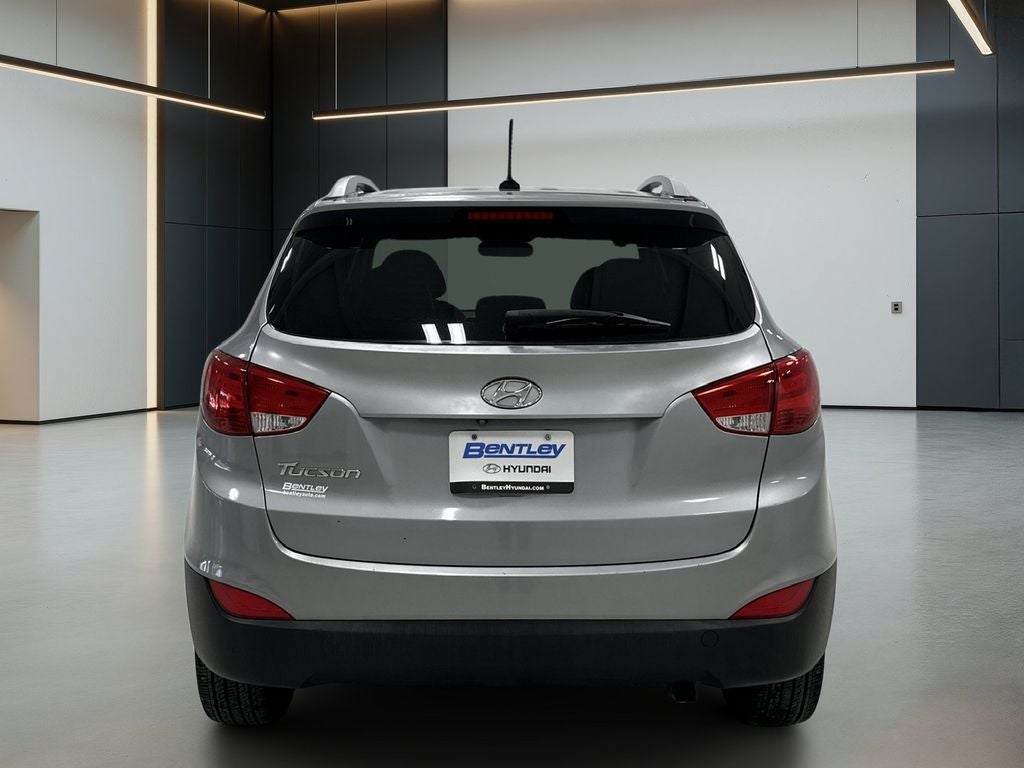 2015 Hyundai TUCSON SE