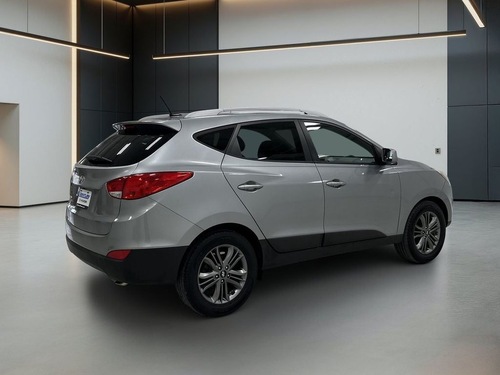 2015 Hyundai TUCSON SE