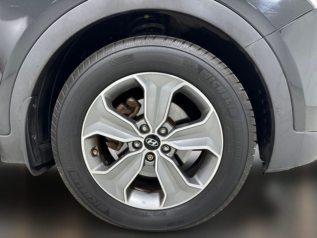 2016 Hyundai SANTA FE SE
