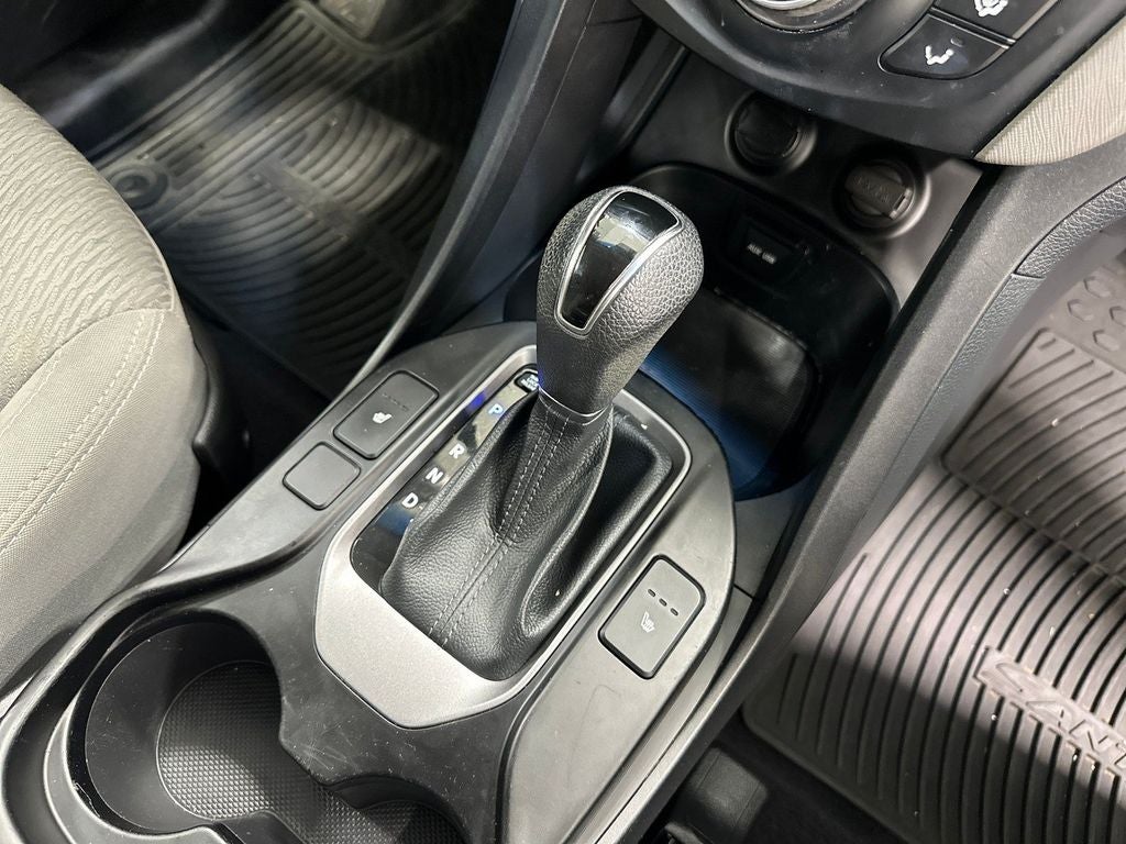 2016 Hyundai SANTA FE SE
