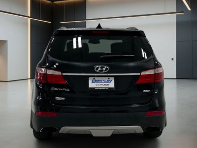 2016 Hyundai SANTA FE SE