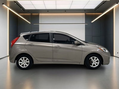 2013 Hyundai ACCENT GS