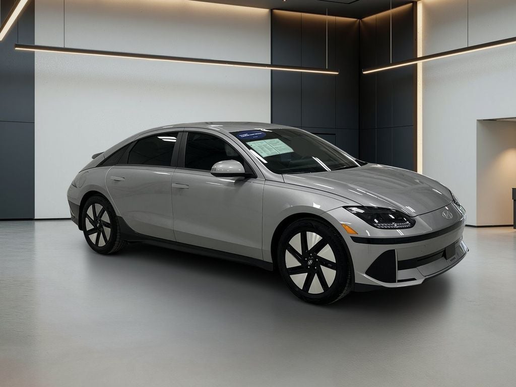 2023 Hyundai IONIQ 6 SE Standard Range