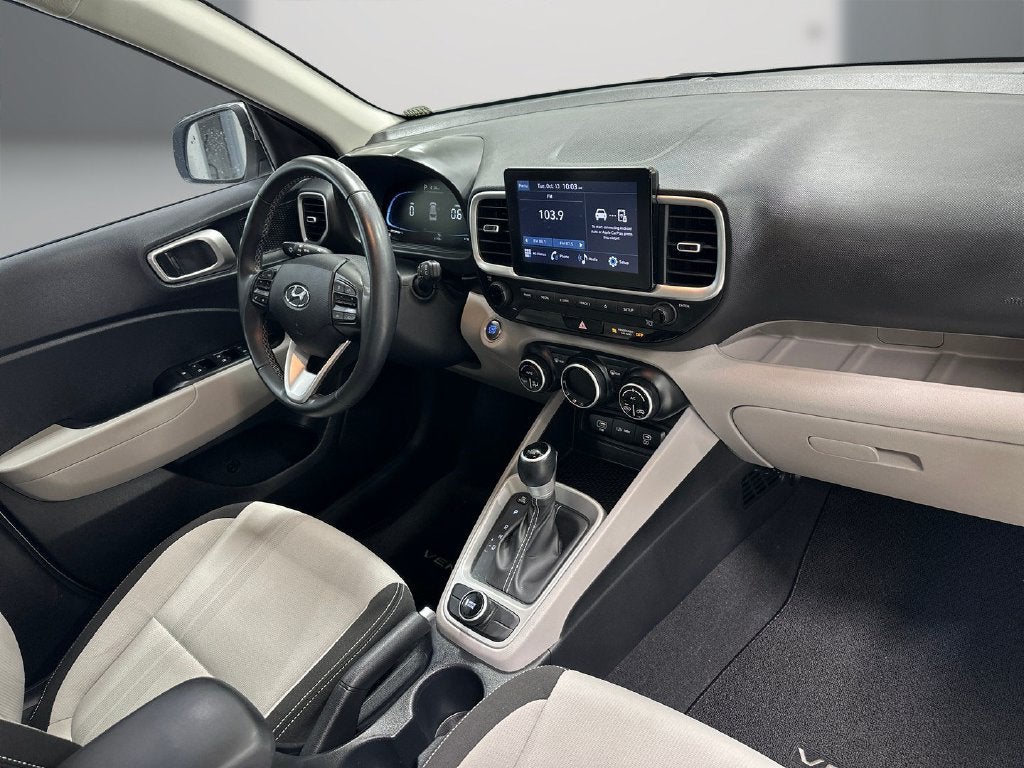 2024 Hyundai VENUE SEL