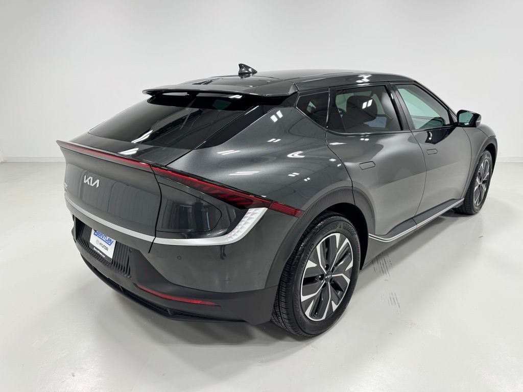 2024 Kia EV6 Light