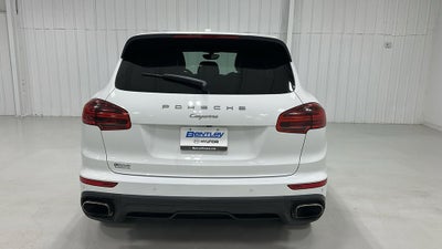 2017 Porsche Cayenne Platinum Edition
