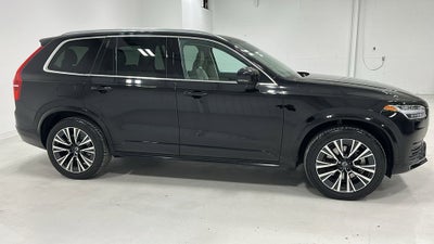 2020 Volvo XC90 T6 Momentum