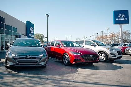 Bentley Hyundai in Huntsville AL dealership lot and building